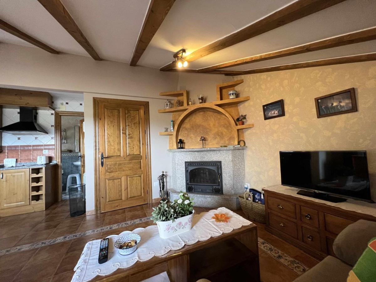 El Nido De Gredos Cuco Apartamento Con Chimenea ナバレドンダ・デ・グレドス エクステリア 写真